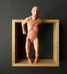 "Man 18", lufttorkad lera i låda av ek, 2008